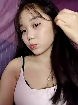 Baa-bee22 online show from 04.28.26