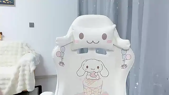 Snapshot of yuyayayu chatting on 12.23.25 yuyayayu online show from 12.23.25