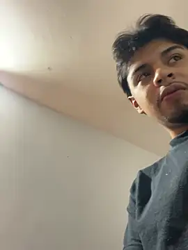 VioleeSaenz online show from 02.20.26