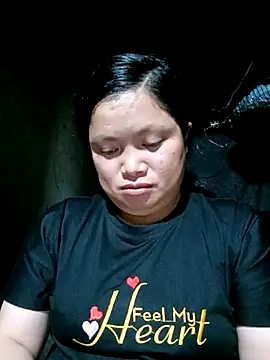 Snapshot of Ava-120 chatting on 12.03.25 Ava-120 online show from 12.03.25