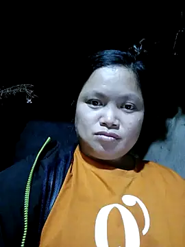 Snapshot of Ava-120 chatting on 12.16.25 Ava-120 online show from 12.16.25