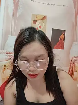 Snapshot of Cover-baa chatting on 07.14.26 Cover-baa online show from 07.14.26