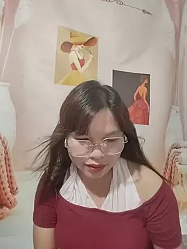 Snapshot of Cover-baa chatting on 07.25.26 Cover-baa online show from 07.25.26