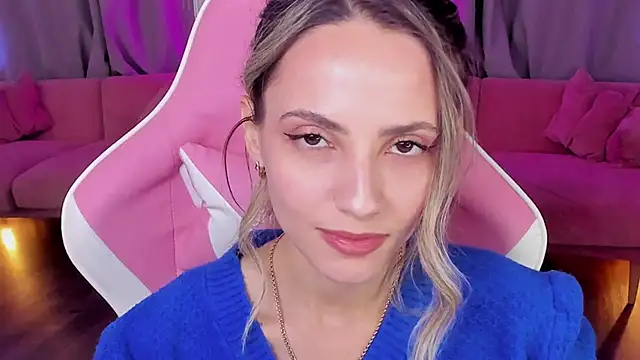 Snapshot of amelia_meili chatting on 11.24.25 amelia meili online show from 11.24.25