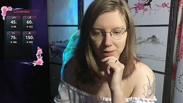 Snapshot of scarlettsrose chatting on 02.17.26 scarlettsrose online show from 02.17.26