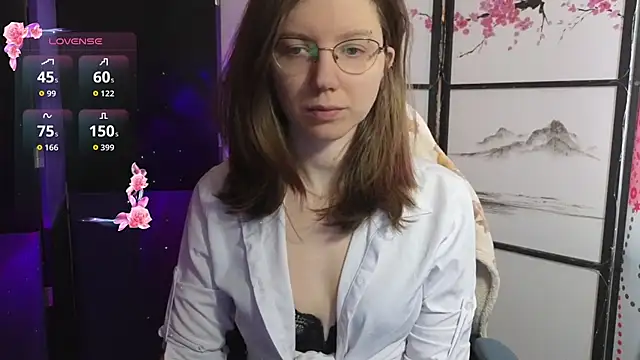 Snapshot of scarlettsrose chatting on 03.10.26 scarlettsrose online show from 03.10.26