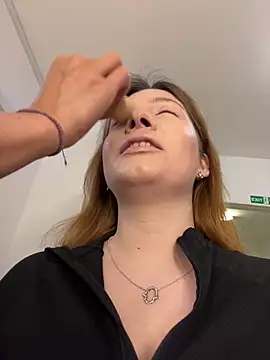 AmberRosewood online show from 03.20.26