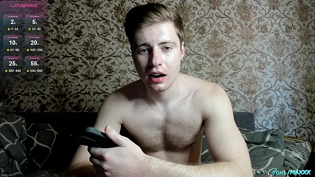 Maxhornyblondieman online show from 04.26.26