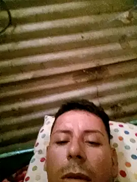 Snapshot of juunioreest chatting on 11.18.25 juunioreest online show from 11.18.25