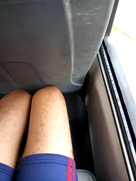 Snapshot of juunioreest chatting on 12.02.25 juunioreest online show from 12.02.25