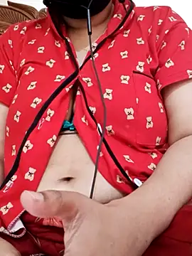 Snapshot of rupamim chatting on 02.16.26 rupamim online show from 02.16.26