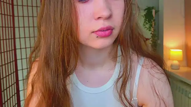 SilentLily online show from 11.28.25