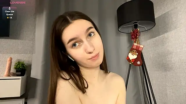 Snapshot of CindaWinn chatting on 01.14.26 CindaWinn online show from 01.14.26