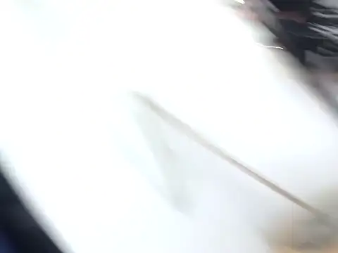 Snapshot of NaughtySlenderxx chatting on 12.01.25 NaughtySlenderxx online show from 12.01.25