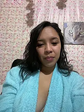 Esmerald 1111 online show from 11.22.25