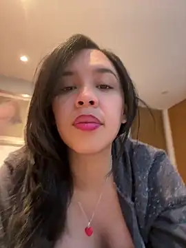 Esmerald 1111 online show from 12.01.25