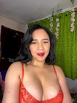 Esmerald 1111 online show from 03.06.26