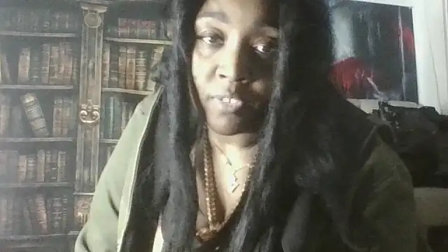 VenezuelaLuxeNoir online show from 05.08.26