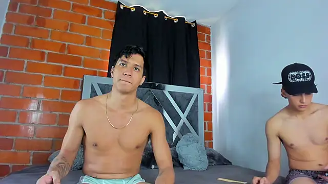 MaelSebasAndRobert1 online show from 01.05.26