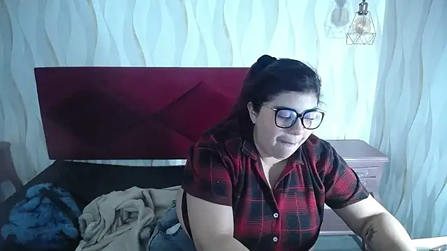 Snapshot of danna_garza chatting on 01.15.26 danna garza online show from 01.15.26