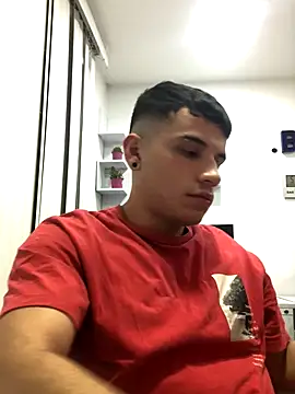 Snapshot of Liam_se chatting on 12.23.25 Liam se online show from 12.23.25