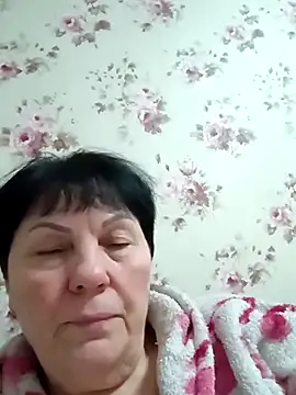 Snapshot of OliviaaSkyy chatting on 12.20.25 OliviaaSkyy online show from 12.20.25