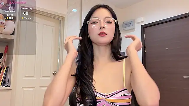 Snapshot of Achix58 chatting on 02.23.26 Achix58 online show from 02.23.26