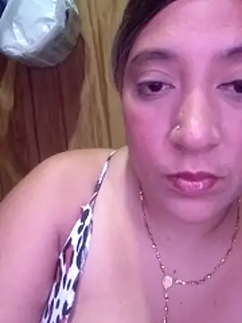 Fat Dirty Nasty online show from 11.28.25