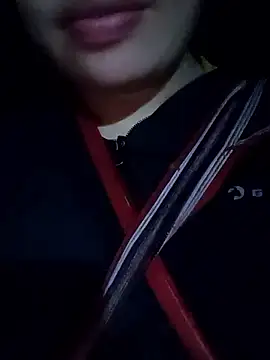 Snapshot of Pampirara chatting on 01.14.26 Pampirara online show from 01.14.26