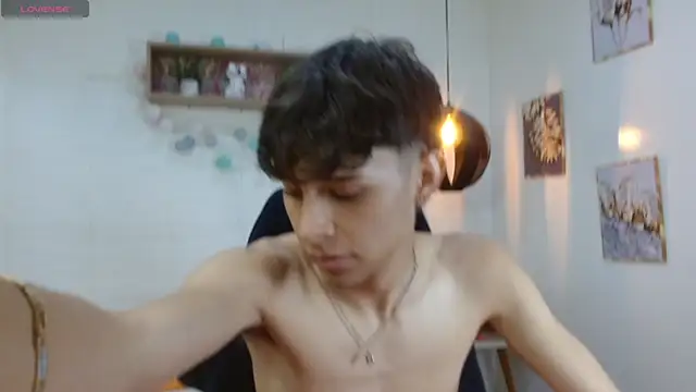 Snapshot of DraxBlade09 chatting on 11.27.25 DraxBlade09 online show from 11.27.25