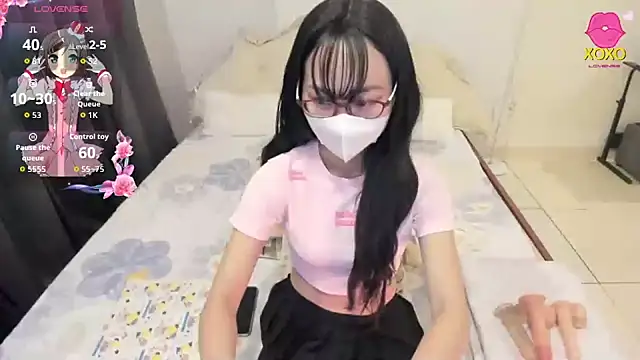 Teahyee online show from 02.02.26