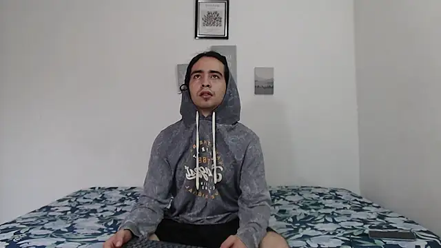 Snapshot of Jave_rave chatting on 06.21.26 Jave rave online show from 06.21.26
