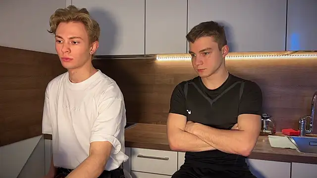 Snapshot of Even_Vrot chatting on 02.07.26 Even Vrot online show from 02.07.26