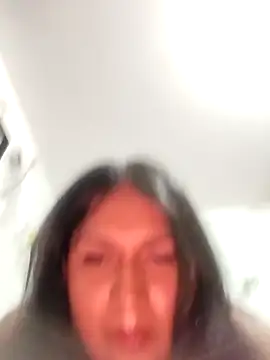 Snapshot of Vivianna__colombia chatting on 02.17.26 Vivianna colombia online show from 02.17.26