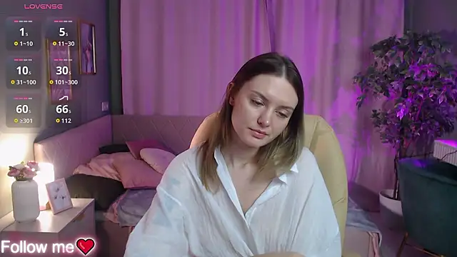 Ursula Andres online show from 03.16.26