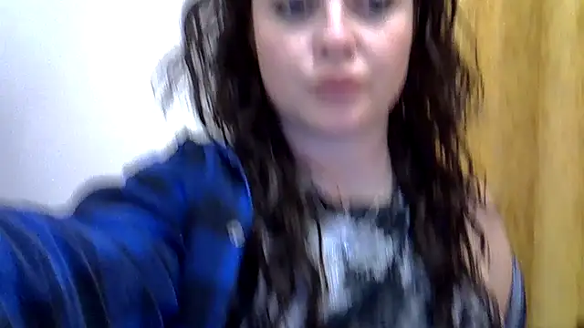 Darkroseq online show from 11.29.25