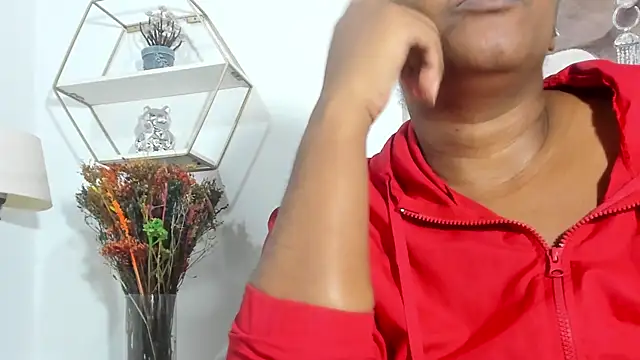 ebony cristal 1 online show from 11.21.25