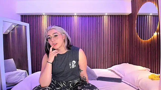 GabyRose9 online show from 04.23.26