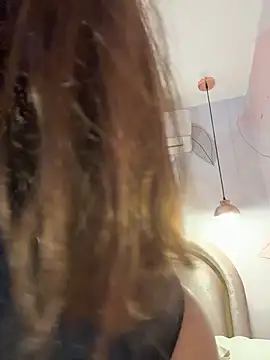 IsabelaStefano online show from 11.25.25