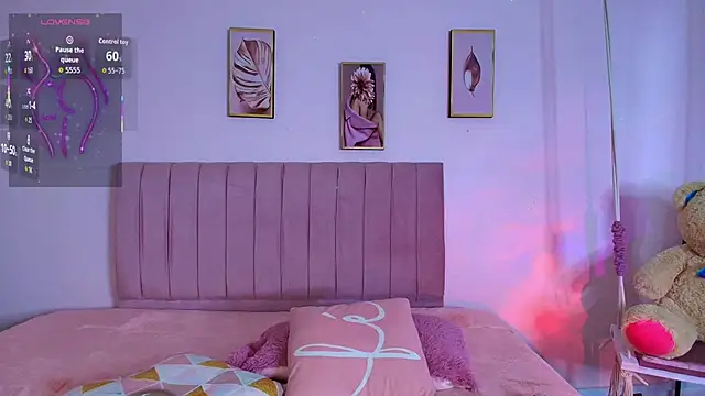 Snapshot of mei_kora chatting on 01.08.26 mei kora online show from 01.08.26