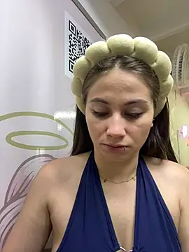 MiaWhiteBunny online show from 06.24.26