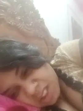 Snapshot of Farihasultana30 chatting on 11.28.25 Farihasultana30 online show from 11.28.25