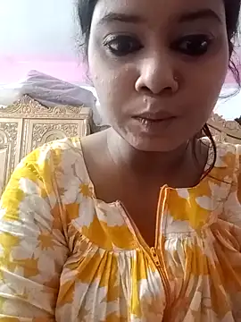 Snapshot of Farihasultana30 chatting on 12.18.25 Farihasultana30 online show from 12.18.25