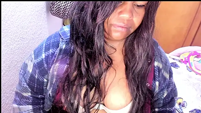 ebonycamelia online show from 02.18.26