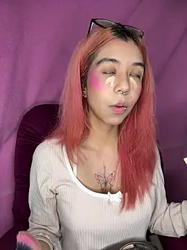Valen-Foxx1 online show from 04.28.26