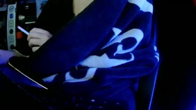 Snapshot of Bowerboi chatting on 12.22.25 Bowerboi online show from 12.22.25