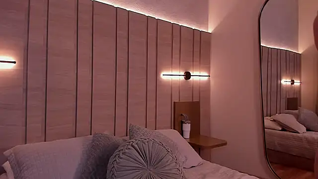 Snapshot of Zoe_Mendez chatting on 01.13.26 Zoe Mendez online show from 01.13.26