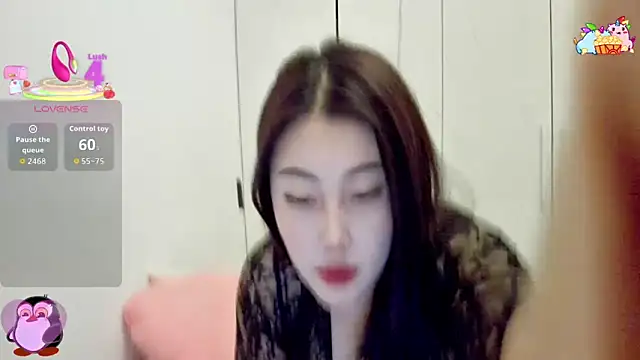 Snapshot of XIAOFENG-2025 chatting on 12.03.25 XIAOFENG-2025 online show from 12.03.25