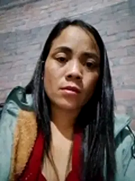 Snapshot of bela-hayes chatting on 12.16.25 bela-hayes online show from 12.16.25