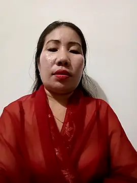 Snapshot of Reema_143 chatting on 12.14.25 Reema 143 online show from 12.14.25